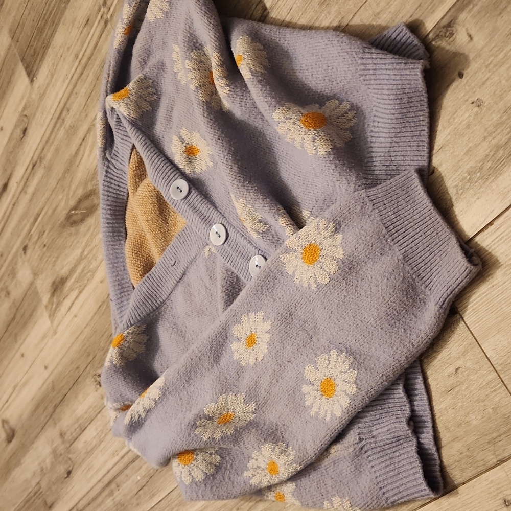 Crochet Floral cardigan